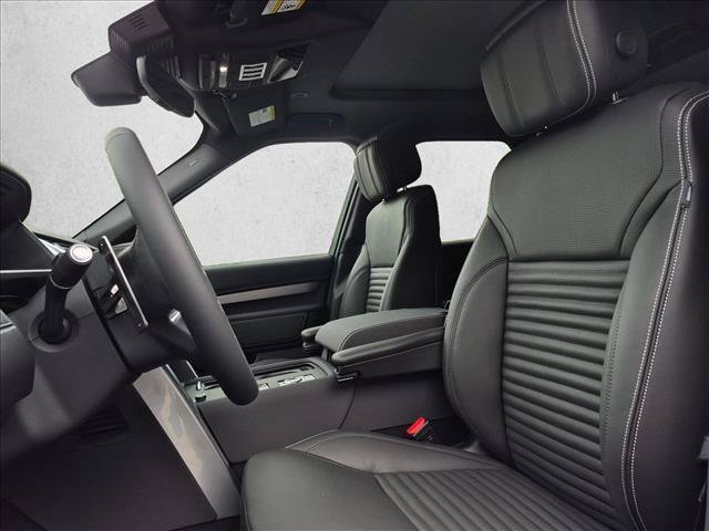 New 2026 Land Rover Discovery Limited Edition AWD/4WD image 21