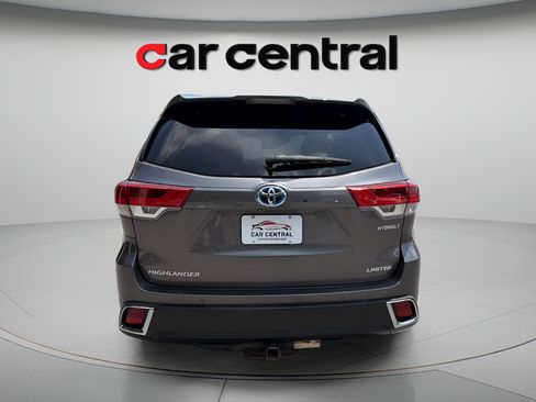 Used 2017 Toyota Highlander Limited Platinum w/ Carpet Mat Package AWD/4WD image 5