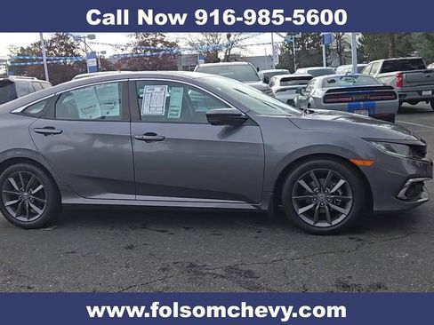 Used 2020 Honda Civic EX image 2