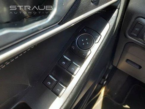 Used 2022 Ford Explorer ST w/ ST Street Pack AWD/4WD image 36