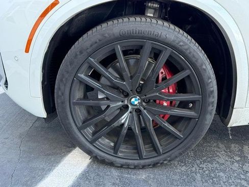 Used 2024 BMW X5 xDrive40i w/ M Sport Package image 15