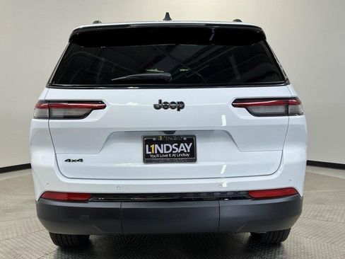 New 2025 Jeep Grand Cherokee L Altitude image 4