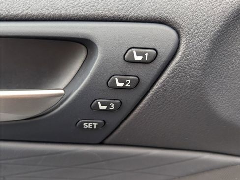 Used 2025 Lexus IS 350 F Sport w/ Navigation Package image 21