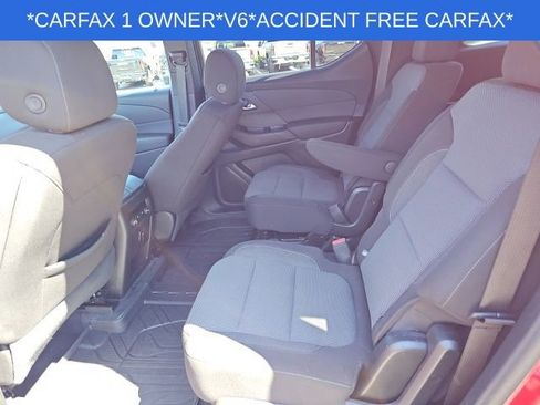 Used 2023 Chevrolet Traverse LT FWD image 34