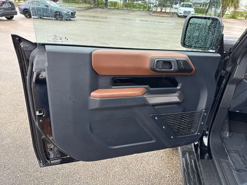 Used 2023 Ford Bronco Outer Banks w/ Sasquatch Package image 13