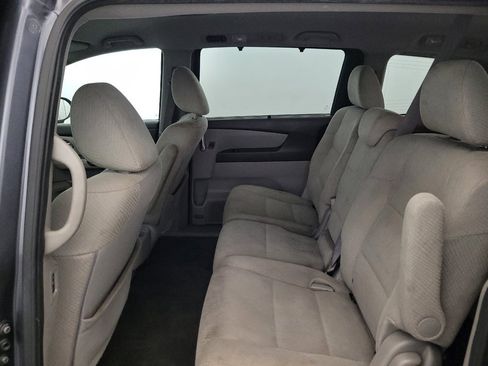 Used 2016 Honda Odyssey SE image 18