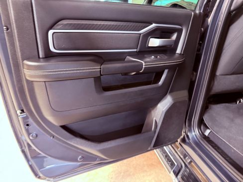 Used 2026 RAM 2500 Big Horn AWD/4WD image 40