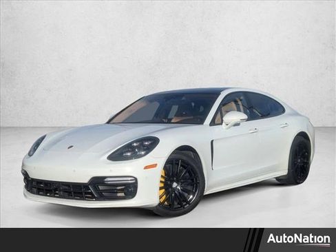 Used 2018 Porsche Panamera Turbo image 1