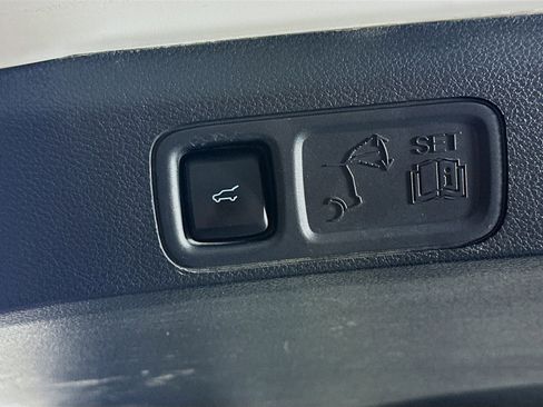 Used 2024 Ford Expedition Max XLT RWD image 31