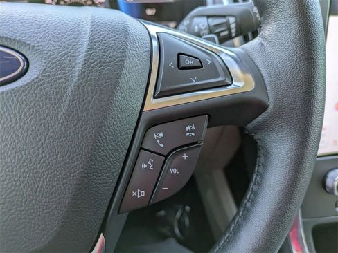 Used 2022 Ford Edge Titanium w/ Equipment Group 301A image 19