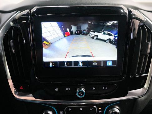 Used 2023 Chevrolet Traverse RS w/ LPO, Floor Liner Package AWD/4WD image 19
