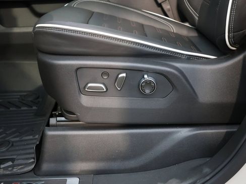 New 2026 GMC Sierra 1500 AT4X w/ AT4X AEV Edition image 16