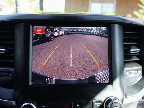 Used 2024 RAM 2500 Big Horn image 34