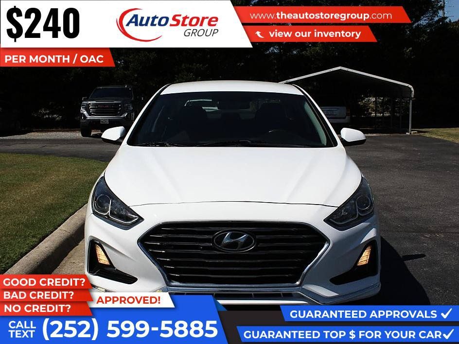 Used 2019 Hyundai Sonata SE w/ Cargo Package FWD image 3