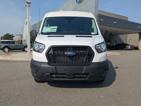 New 2025 Ford Transit 250 Base image 9