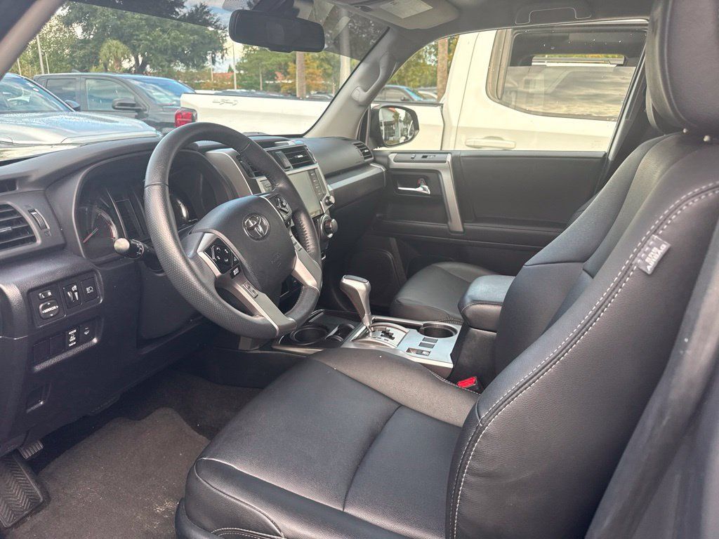 Used 2024 Toyota 4Runner TRD Sport RWD image 3