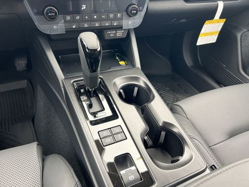 New 2026 Subaru Outback Touring XT AWD/4WD image 19