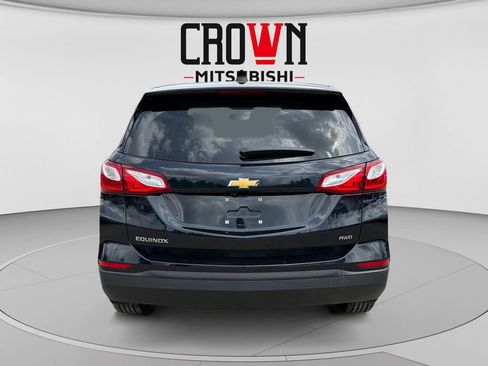 Used 2020 Chevrolet Equinox LS w/ LS Convenience Package AWD/4WD image 4