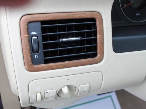 Used 2008 Volvo S80 3.2 image 12