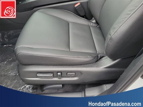 New 2025 Honda Ridgeline RTL image 12