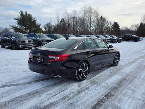 Used 2022 Honda Accord Sport image 8