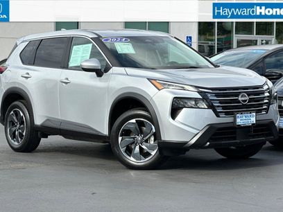 Used 2024 Nissan Rogue SV