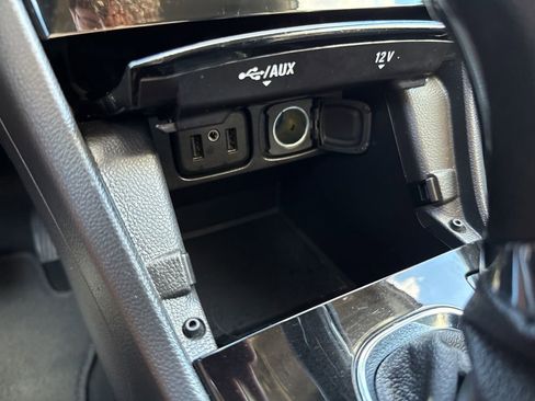 Certified 2022 Buick Encore Preferred w/ Safety Package image 28