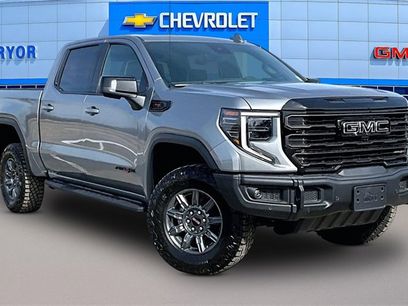 New 2026 GMC Sierra 1500 AT4X w/ LPO, Black Badging Package