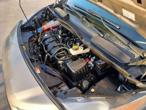 Used 2020 Ford Transit Connect XL image 16