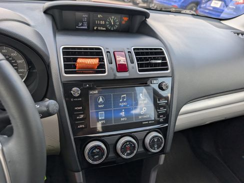 Used 2016 Subaru Forester 2.5i Limited AWD/4WD image 19