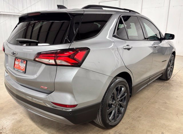 Used 2023 Chevrolet Equinox RS w/ RS Leather Package FWD image 6