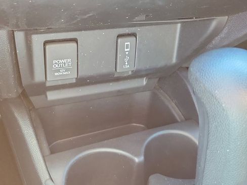 Used 2019 Honda Fit EX image 30