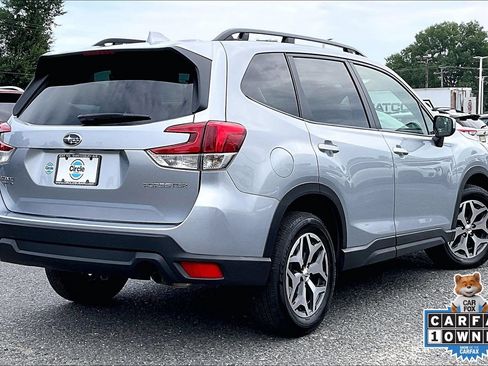 Certified 2023 Subaru Forester Premium AWD/4WD image 13
