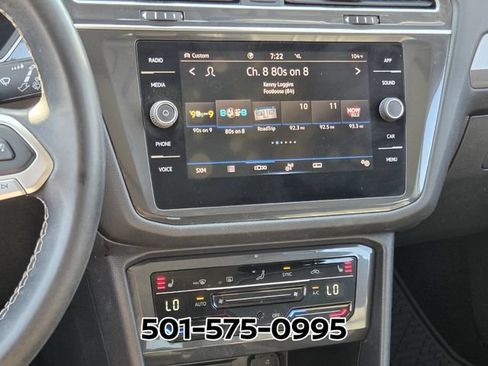 Used 2023 Volkswagen Tiguan SE AWD/4WD image 21