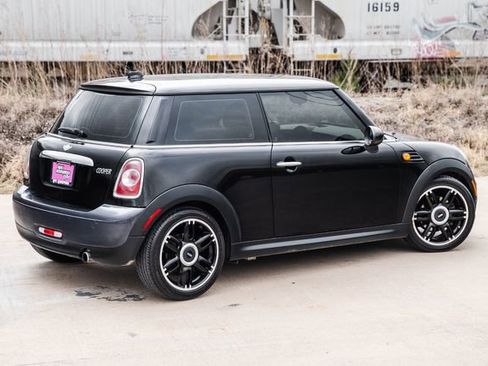 Used 2011 MINI Cooper Hardtop image 46