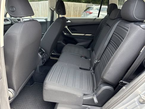 Used 2022 Volkswagen Tiguan S FWD image 11