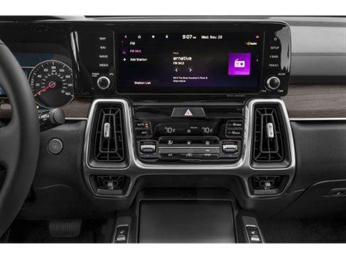 Certified 2023 Kia Sorento S w/ Panoramic Sunroof Package AWD/4WD image 13