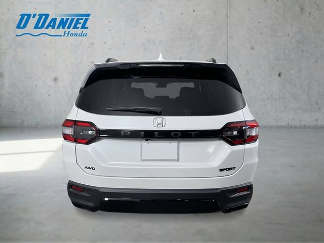 New 2026 Honda Pilot Sport image 4