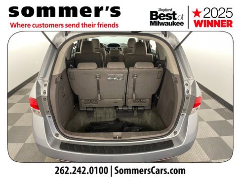 Used 2017 Honda Odyssey SE image 19