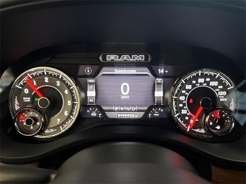 Used 2022 RAM 1500 Limited w/ Body Color Bumper Group image 20