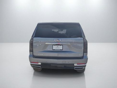 Used 2025 Cadillac Escalade ESV Premium Luxury w/ Touring Package RWD image 6