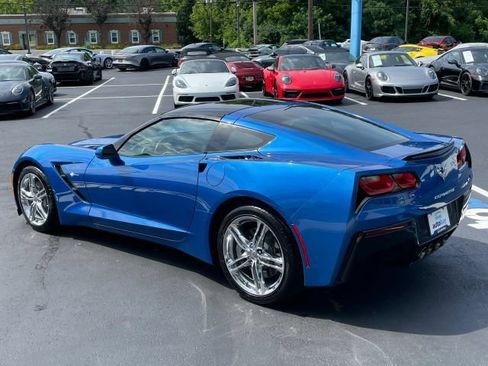 Used 2016 Chevrolet Corvette Stingray Coupe w/ Battery Protection Package RWD image 9