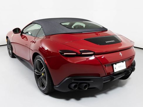 Used 2024 Ferrari Roma Spider image 14