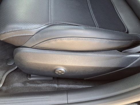 Used 2022 Mercedes-Benz C 300 Sedan image 22