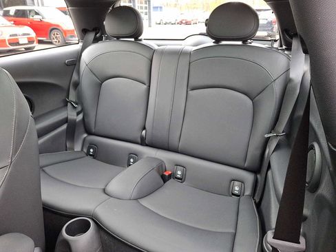 Certified 2023 MINI Cooper S image 10