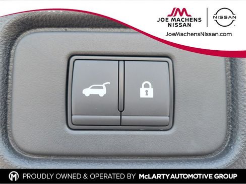 New 2025 Nissan Pathfinder SV image 33