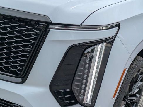 New 2026 Cadillac Escalade Platinum Sport AWD/4WD image 10