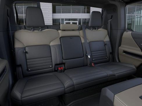 New 2026 GMC Hummer EV 4x4 Crew Cab image 17