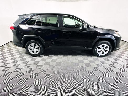 Used 2024 Toyota RAV4 LE image 2