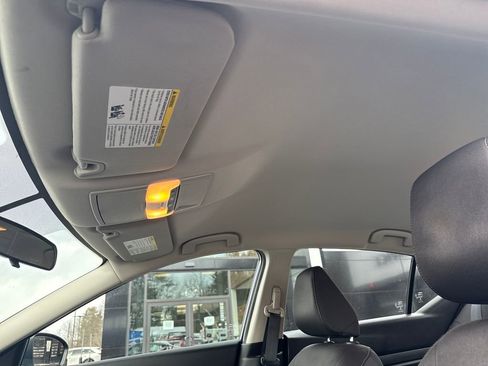 Used 2020 Nissan Altima 2.5 S image 11